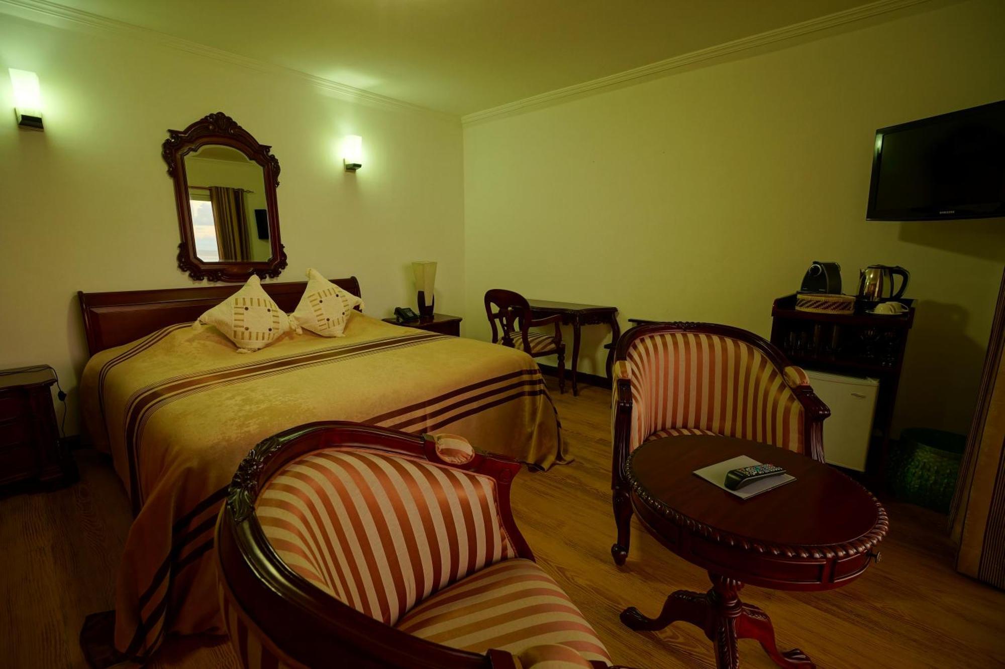 Treasure Cove Hotel & Restaurant Bel Ombre Dış mekan fotoğraf